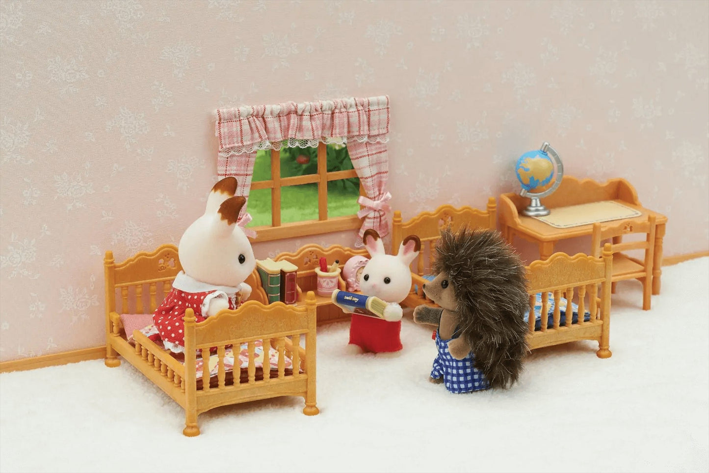 Sylvanian Families Children's Bedroom Set Furniture Playset for Age 3+