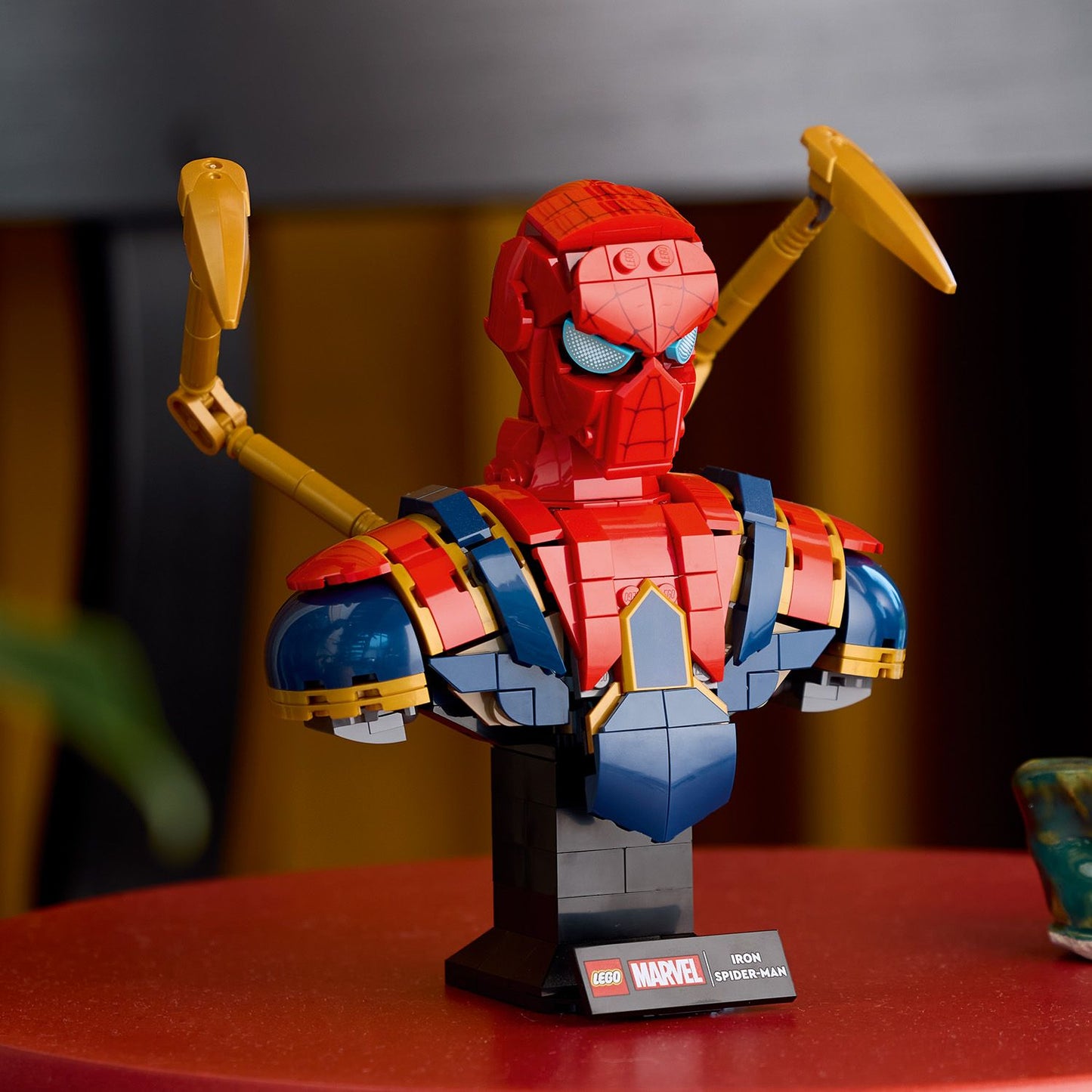 Lego Marvel 76326 Iron Spider-Man Bust Collectable for Adults Age 18+